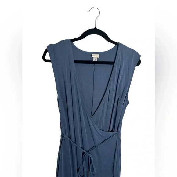 A New Day A.N.D. EUC Faux Blue Wrap Dress Tulip Hem Medium - Picture 4 of 5
